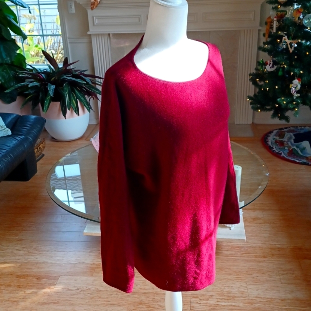 CASHMERE 100% LUXURY CHARTER CLUB Wine Colored Sweater Size Medium